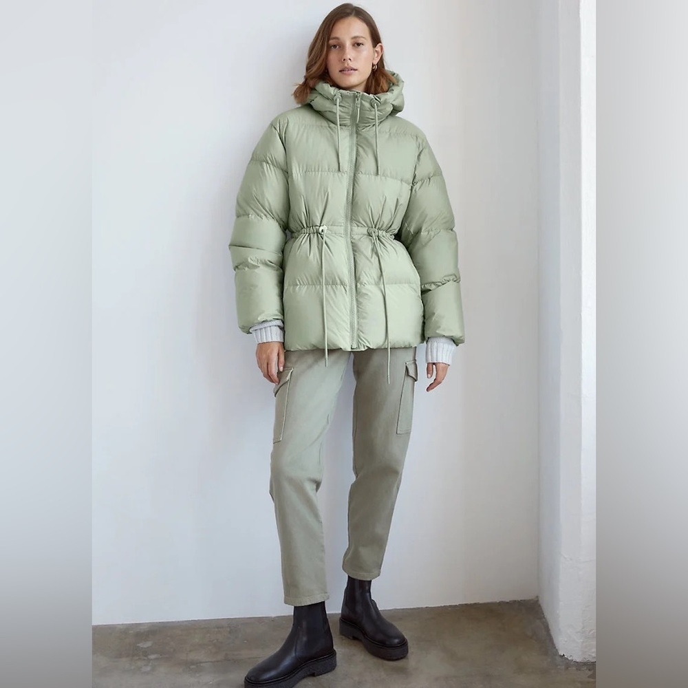 Wilfred Laramie Puffer in White brand new with tags XS sold out online